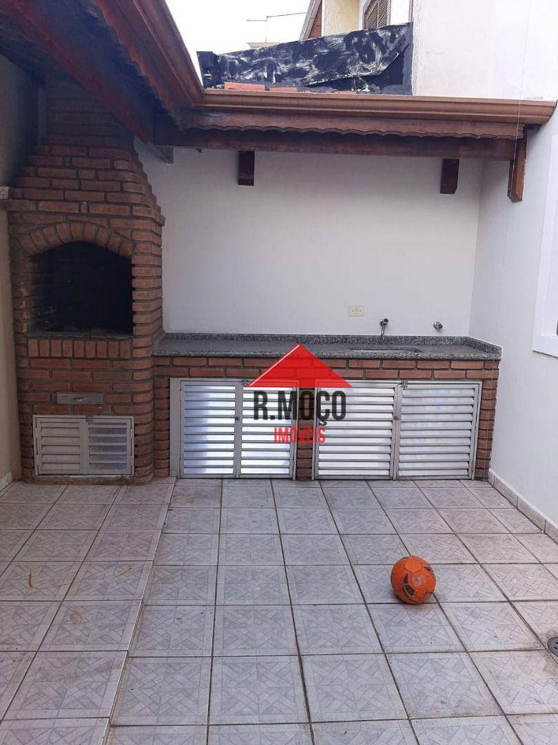 Sobrado à venda com 3 quartos, 150m² - Foto 13