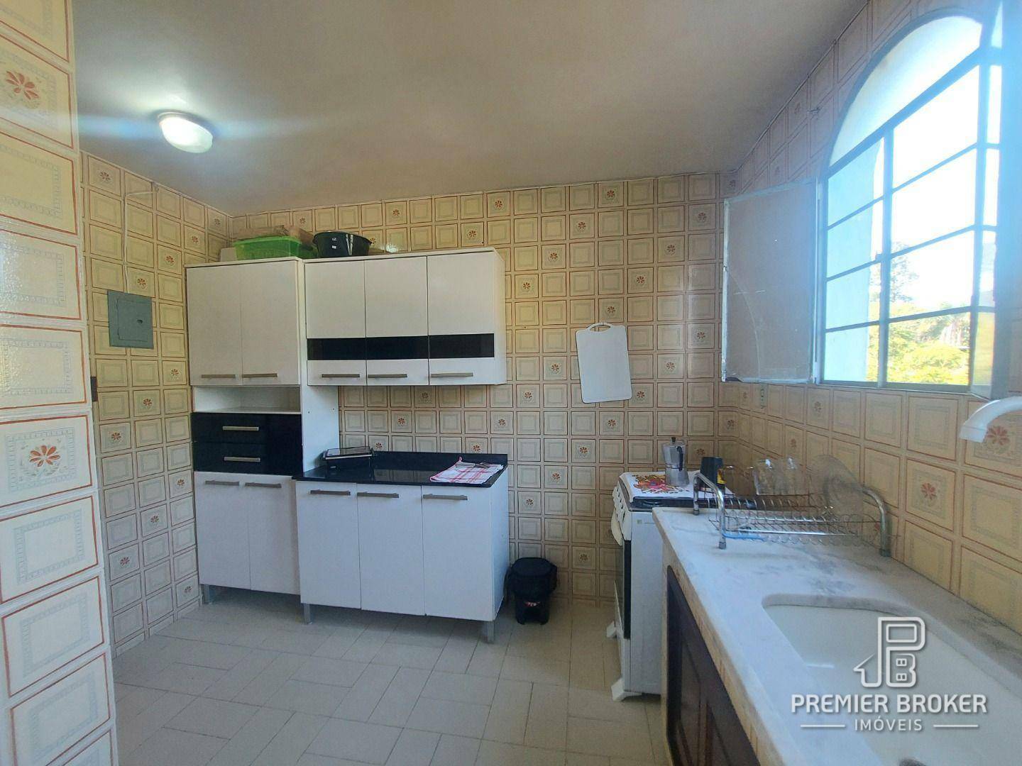 Casa de Condomínio à venda com 2 quartos, 100m² - Foto 9