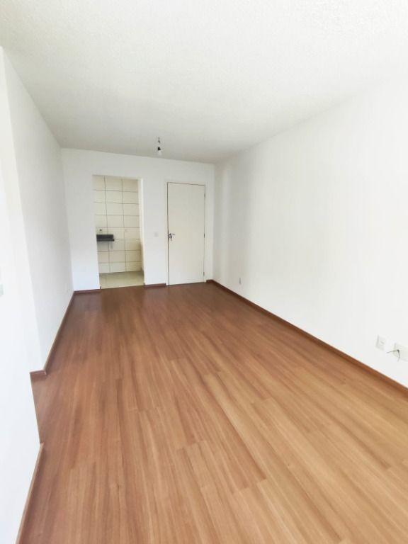 Apartamento à venda com 2 quartos, 50m² - Foto 3