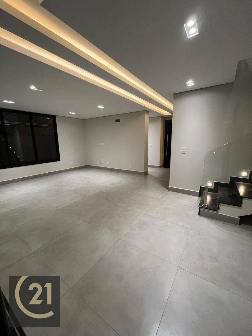 Sobrado à venda com 4 quartos, 330m² - Foto 6