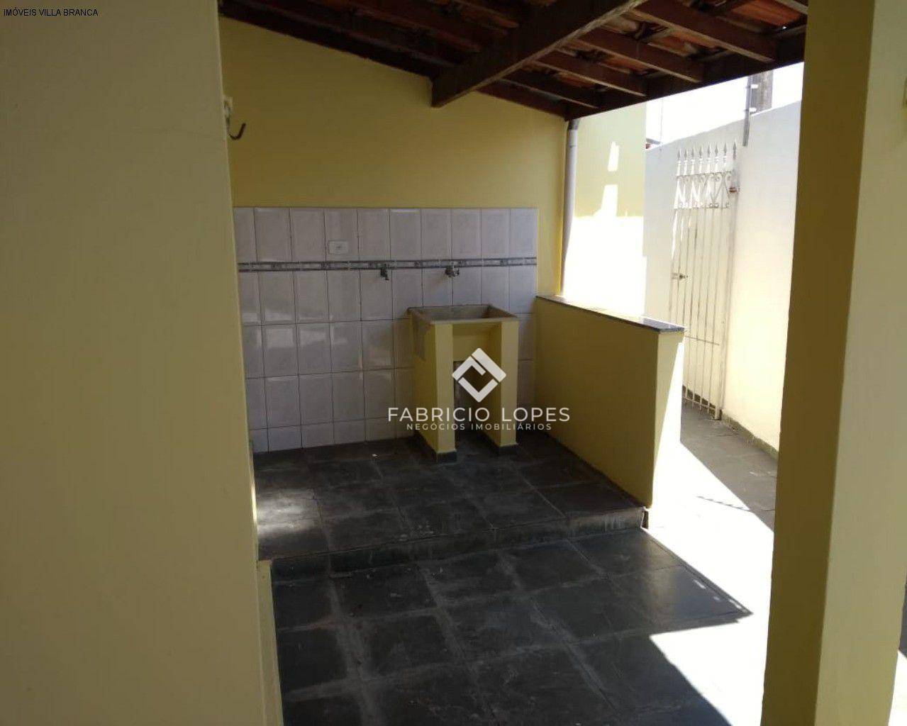 Casa à venda com 3 quartos, 103m² - Foto 10