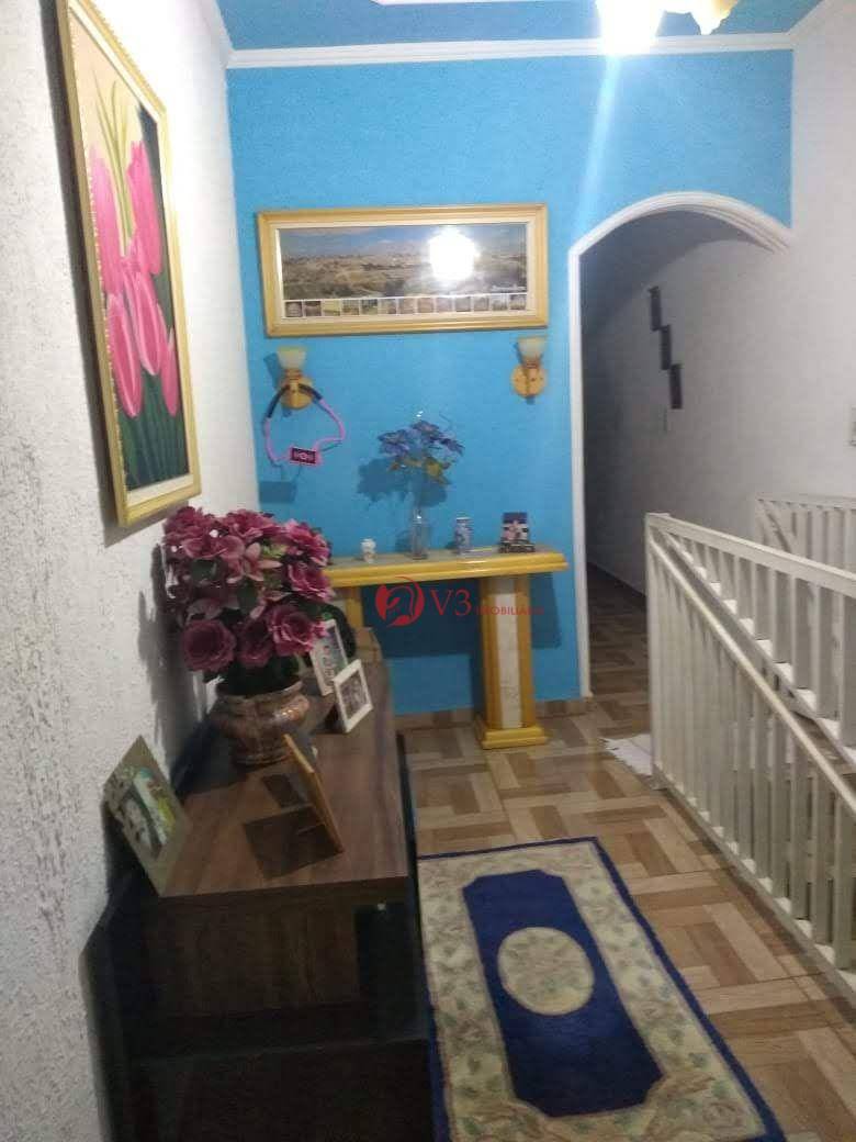 Sobrado à venda com 4 quartos, 180m² - Foto 6