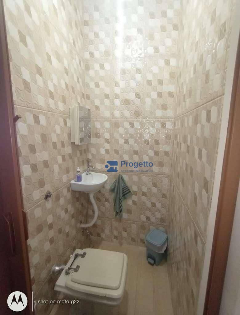 Casa à venda com 2 quartos, 180m² - Foto 3