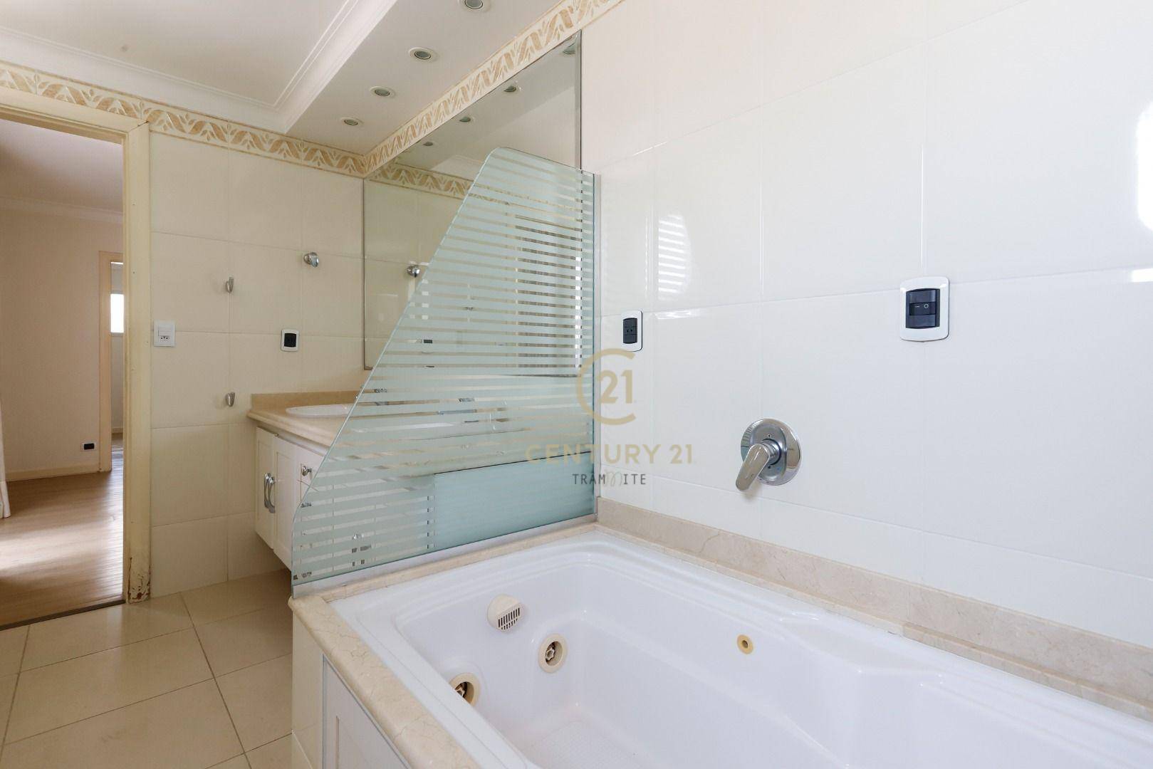 Apartamento para alugar com 4 quartos, 312m² - Foto 26