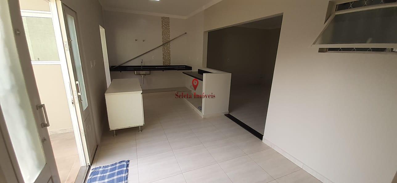 Casa à venda com 1 quarto, 130m² - Foto 16