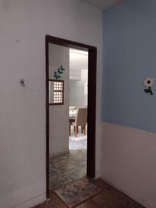 Casa à venda com 2 quartos, 110m² - Foto 4