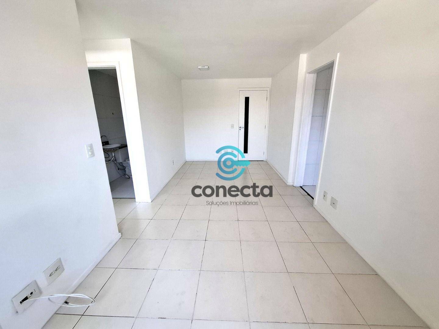 Apartamento à venda com 2 quartos, 65m² - Foto 2