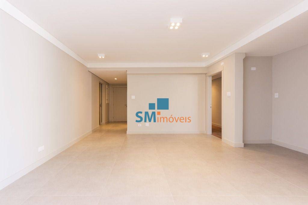 Apartamento à venda com 3 quartos, 212m² - Foto 7