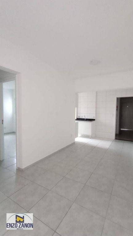 Apartamento para alugar com 2 quartos, 48m² - Foto 5