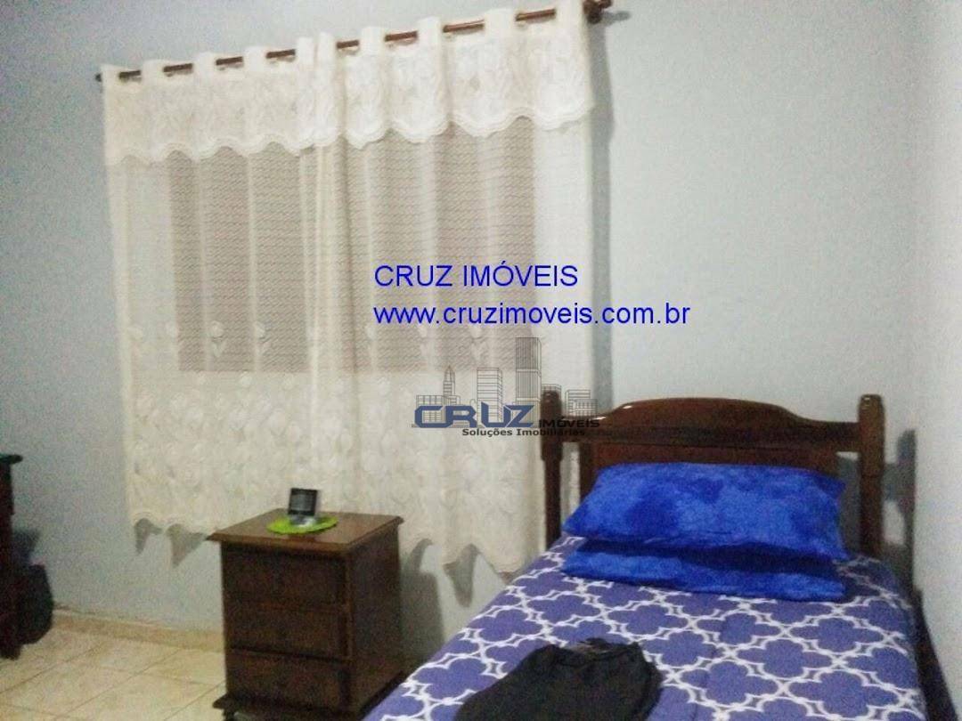 Chácara à venda com 2 quartos, 180m² - Foto 2