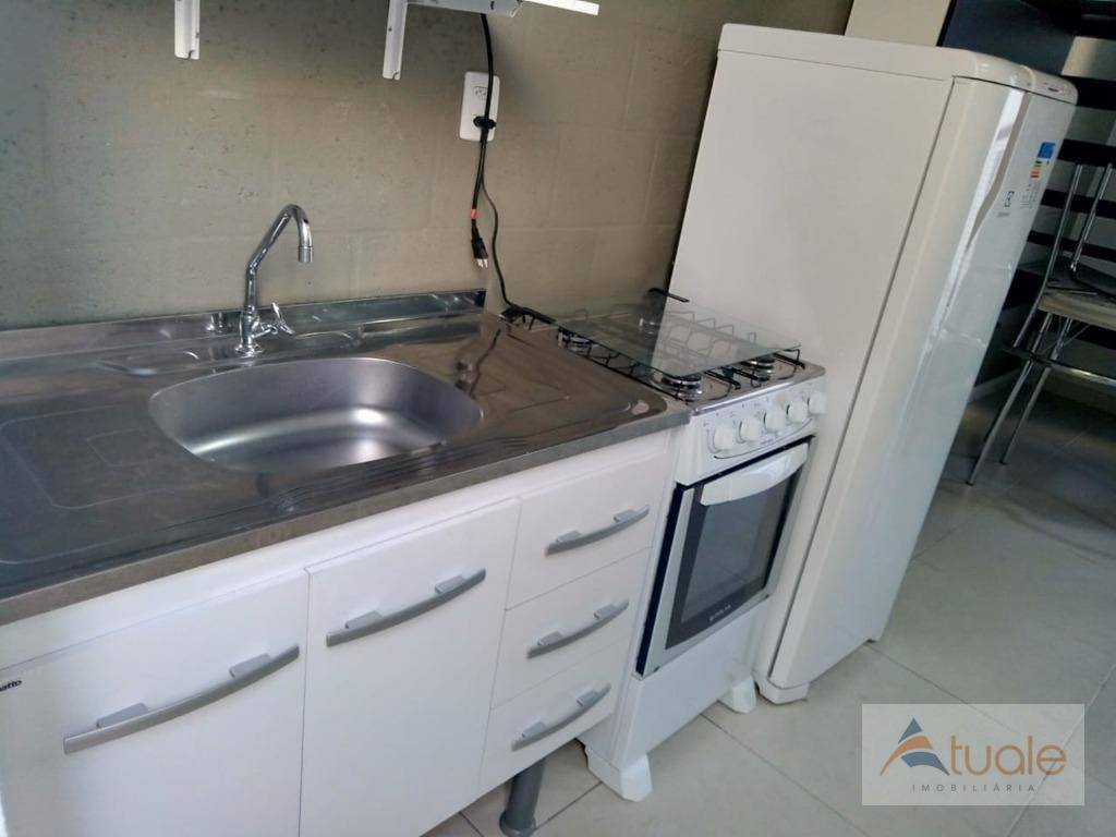 Apartamento para alugar com 1 quarto, 40m² - Foto 11