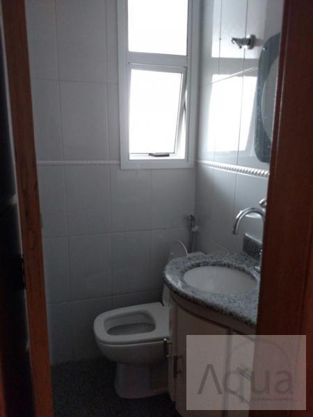 Apartamento à venda com 4 quartos, 188m² - Foto 7