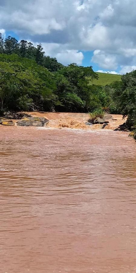 Fazenda à venda com 3 quartos, 2500m² - Foto 12