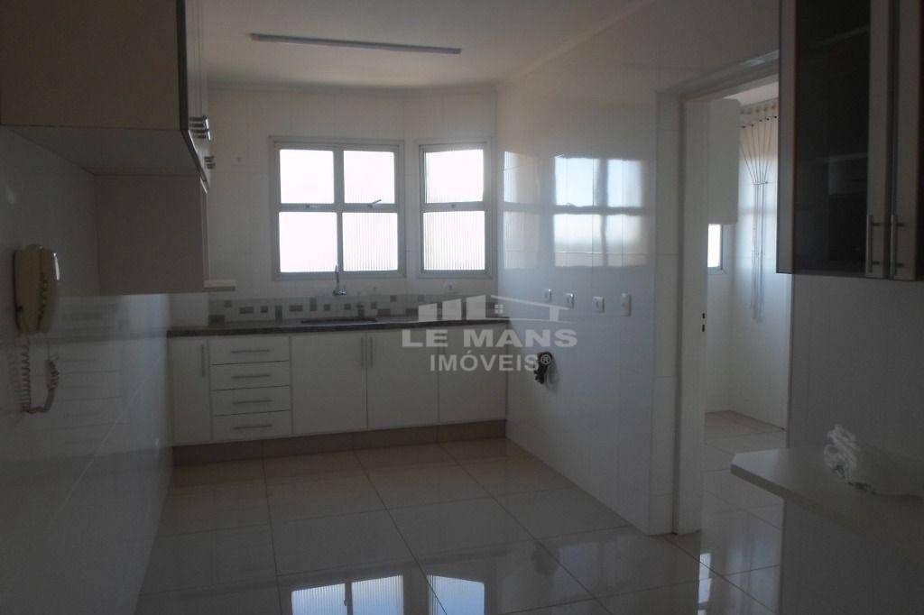 Apartamento à venda com 2 quartos, 76m² - Foto 12