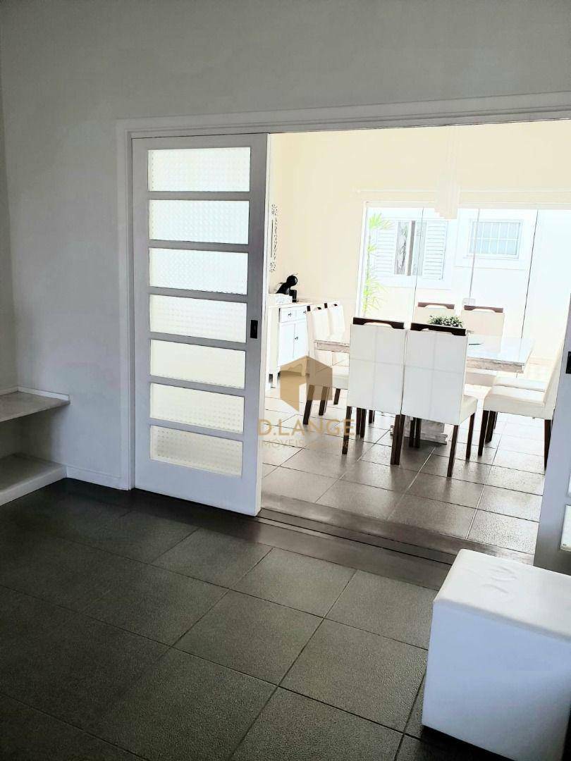 Casa à venda com 4 quartos, 250m² - Foto 6