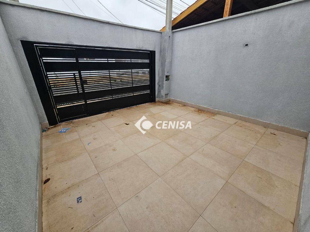 Casa à venda com 2 quartos, 63m² - Foto 3