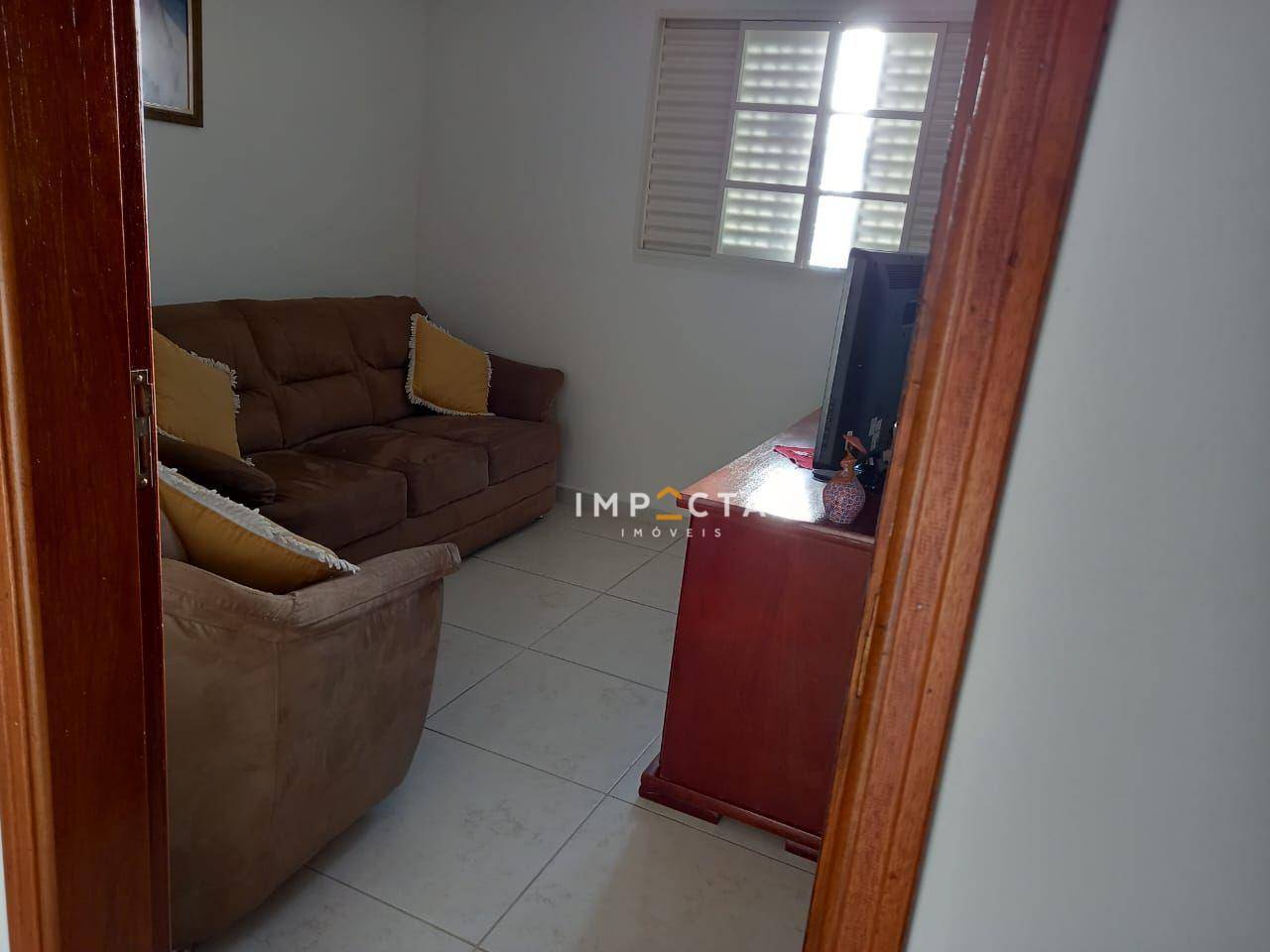 Apartamento à venda com 3 quartos, 109m² - Foto 3