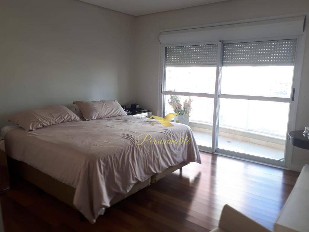 Apartamento à venda com 3 quartos, 245m² - Foto 8