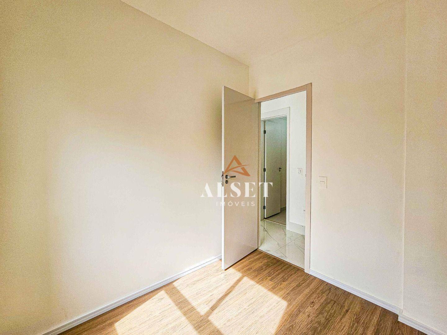 Apartamento à venda com 3 quartos, 92m² - Foto 19