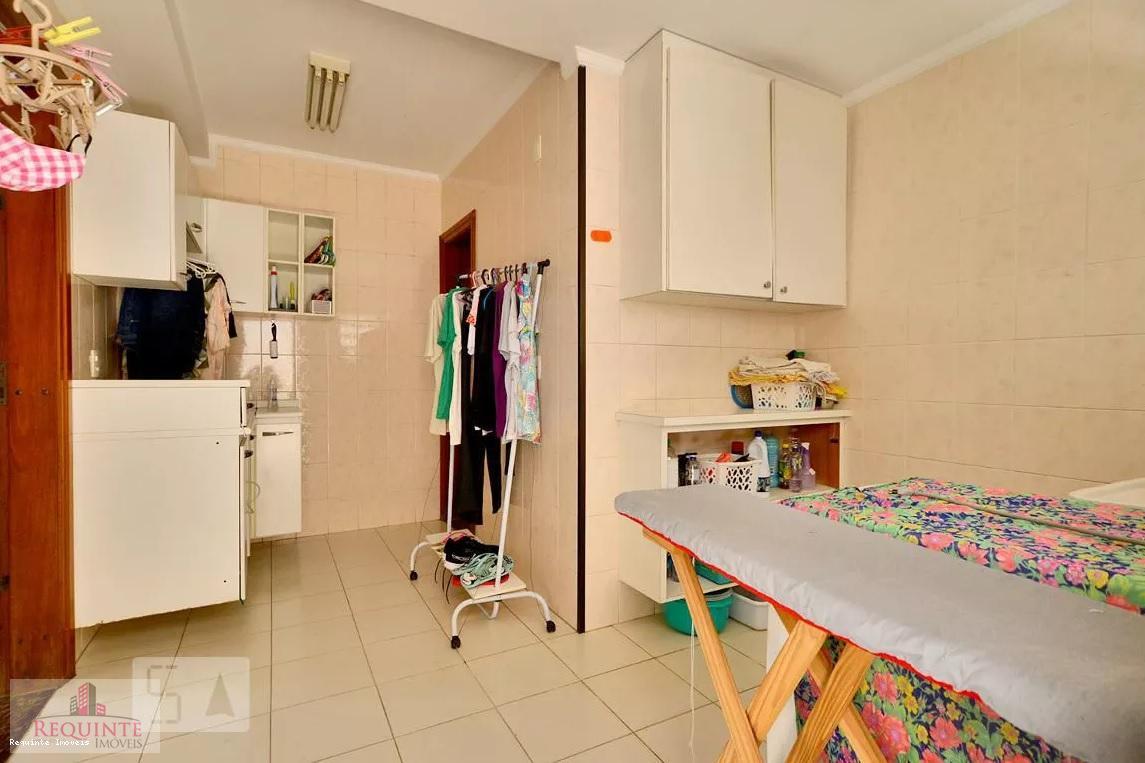 Sobrado à venda com 3 quartos, 150m² - Foto 19