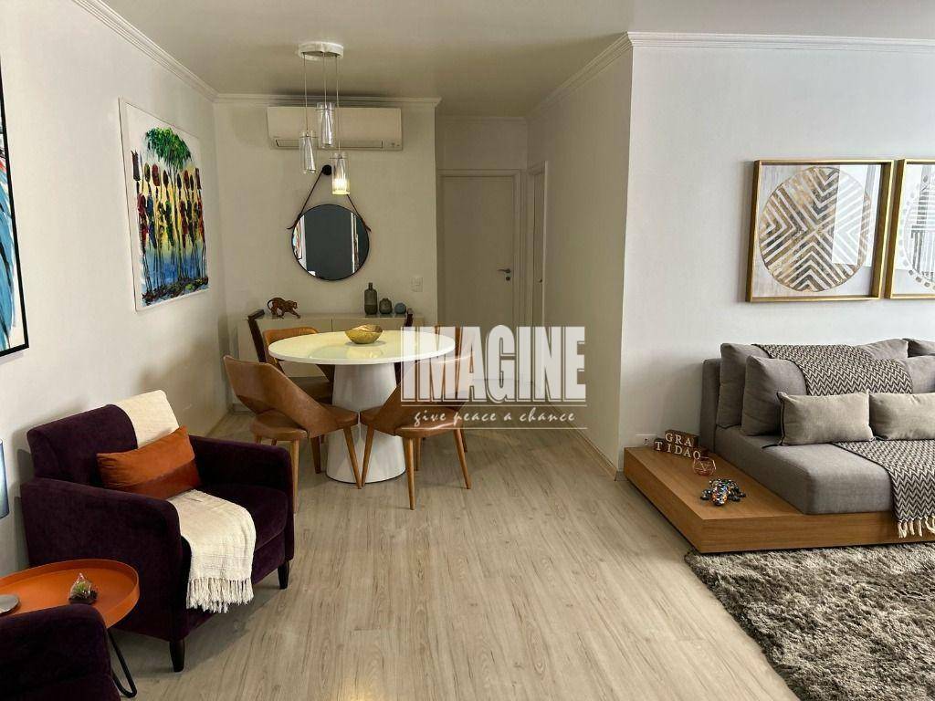 Apartamento à venda com 2 quartos, 68m² - Foto 3