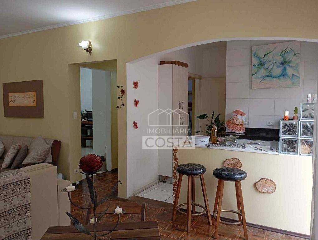 Casa, 3 quartos, 229 m² - Foto 3