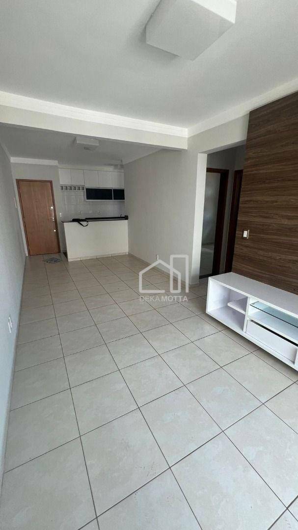 Apartamento à venda com 2 quartos, 69m² - Foto 5