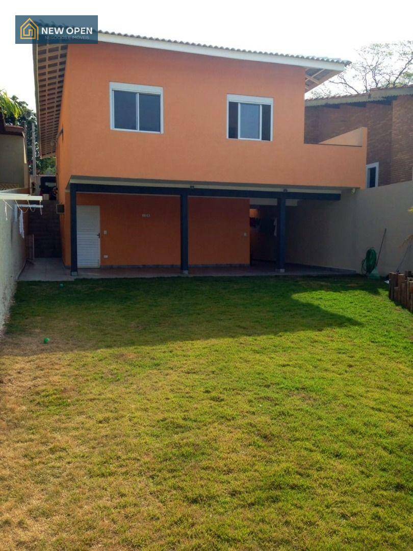 Casa à venda com 4 quartos, 200m² - Foto 5