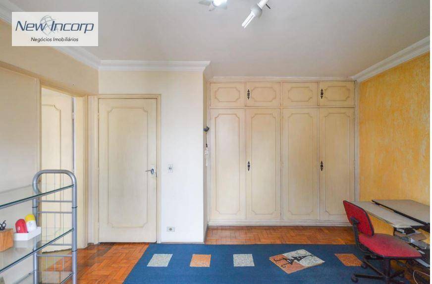 Apartamento à venda com 3 quartos, 134m² - Foto 12