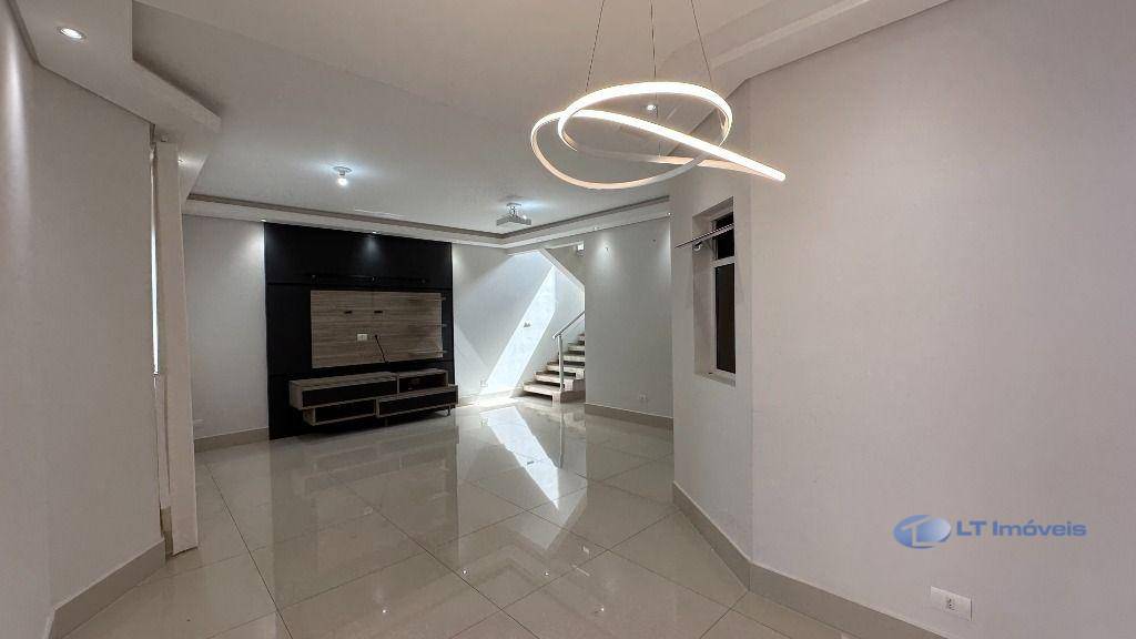 Sobrado à venda com 3 quartos, 204m² - Foto 12