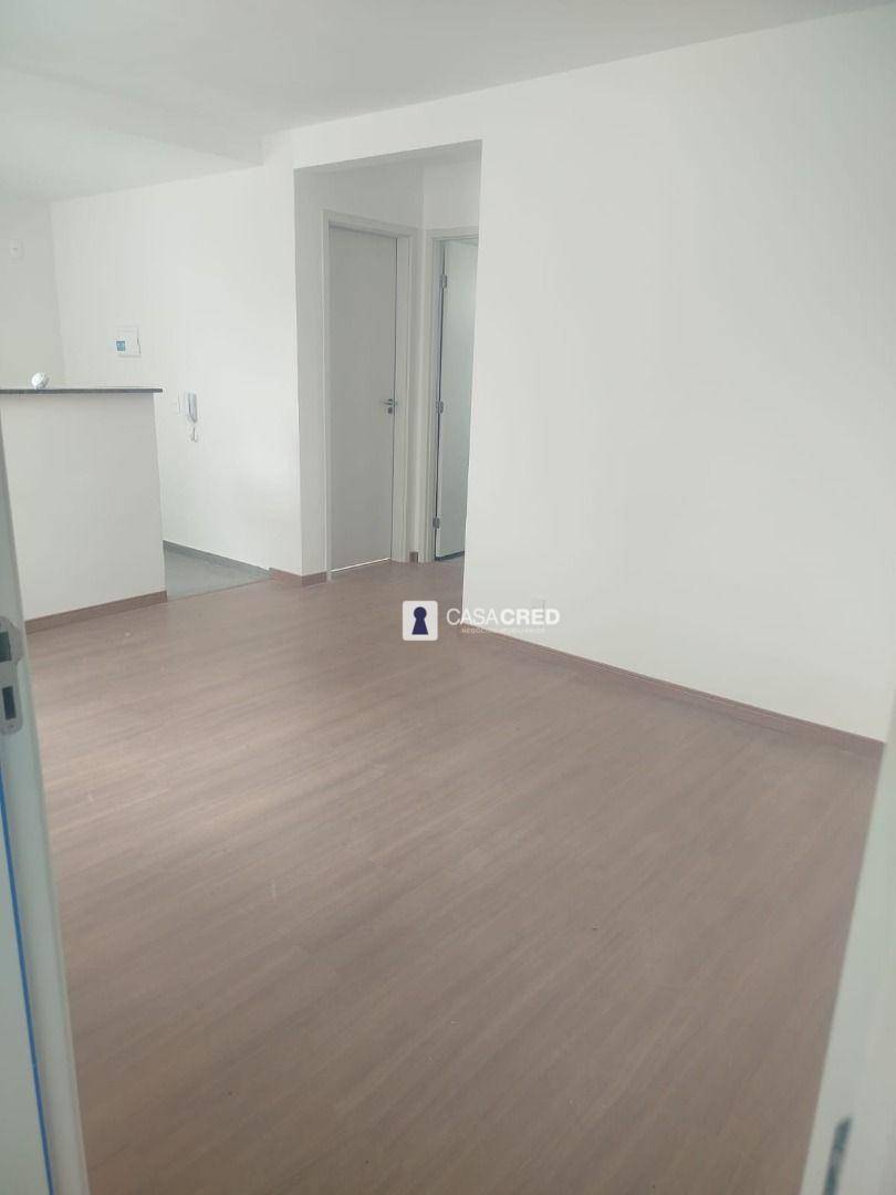 Apartamento para alugar com 2 quartos, 45m² - Foto 3