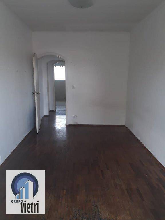 Sobrado à venda com 3 quartos, 200m² - Foto 34