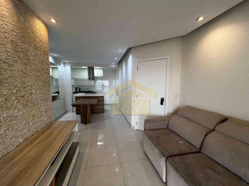 Apartamento à venda com 3 quartos, 83m² - Foto 3