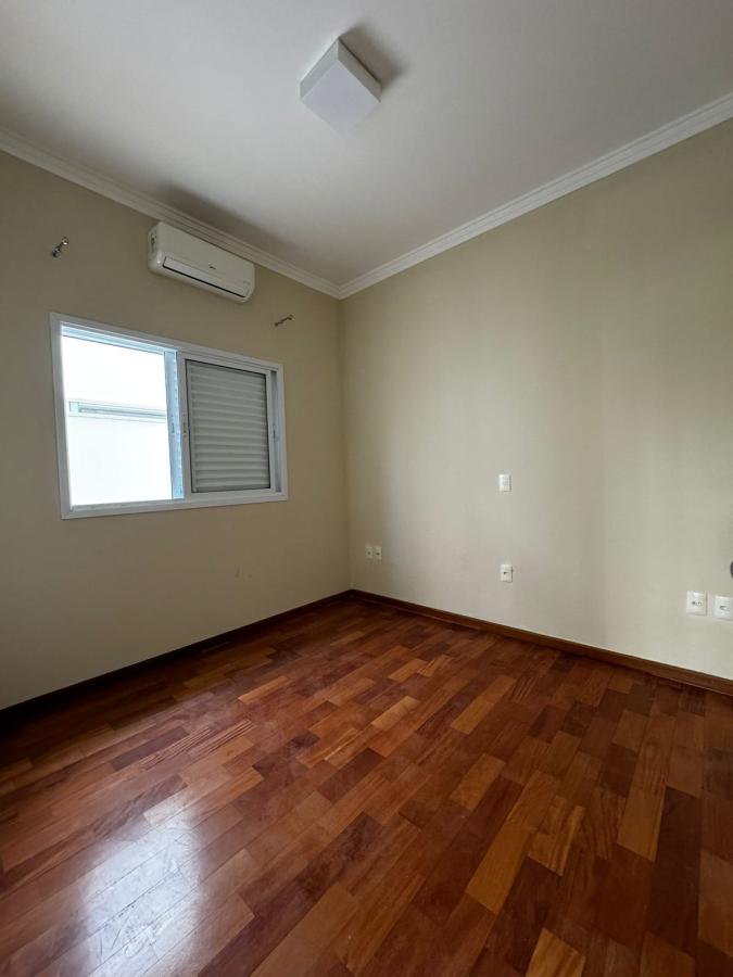 Casa de Condomínio à venda com 3 quartos, 330m² - Foto 17