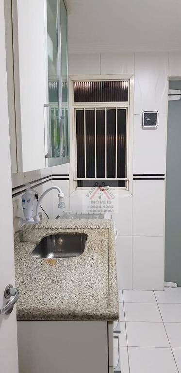 Apartamento à venda com 2 quartos, 57m² - Foto 6