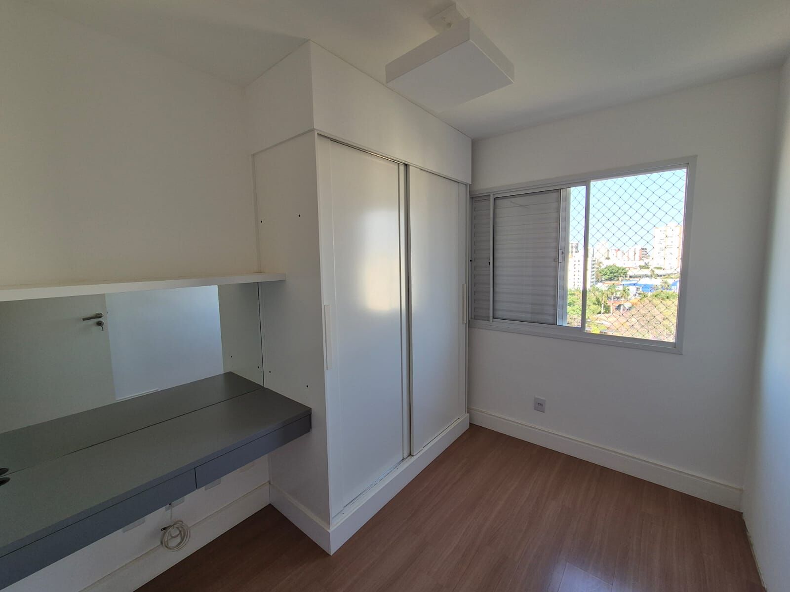 Apartamento para alugar com 3 quartos, 78m² - Foto 3