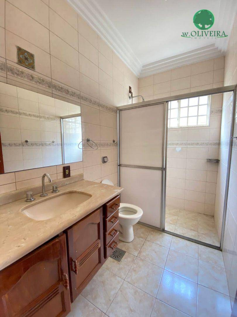 Sobrado à venda e aluguel com 3 quartos, 237m² - Foto 18