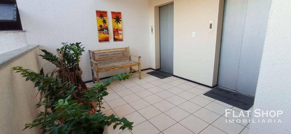 Apartamento à venda com 2 quartos, 82m² - Foto 5