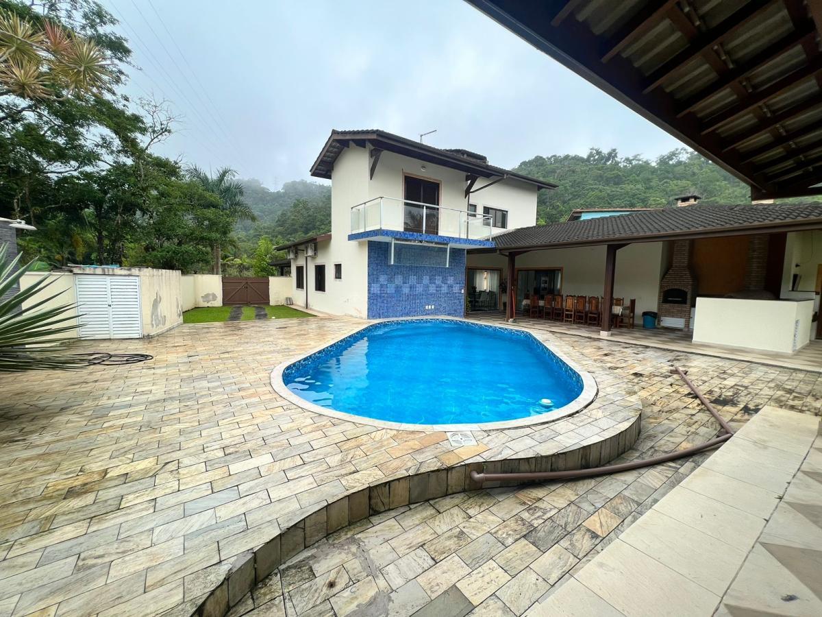 Casa de Condomínio à venda com 5 quartos, 300m² - Foto 14