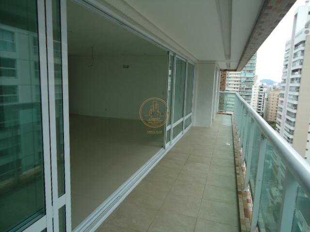 Apartamento à venda com 4 quartos, 191m² - Foto 5