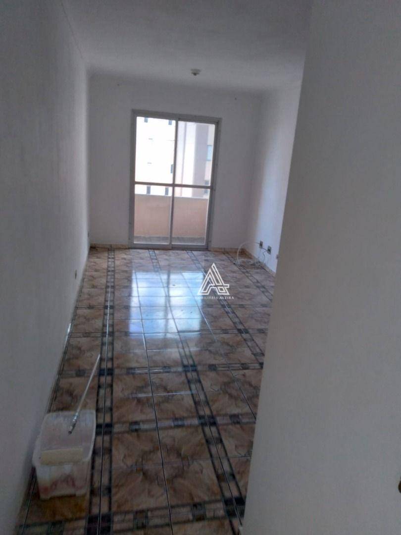 Apartamento à venda com 3 quartos, 72m² - Foto 3