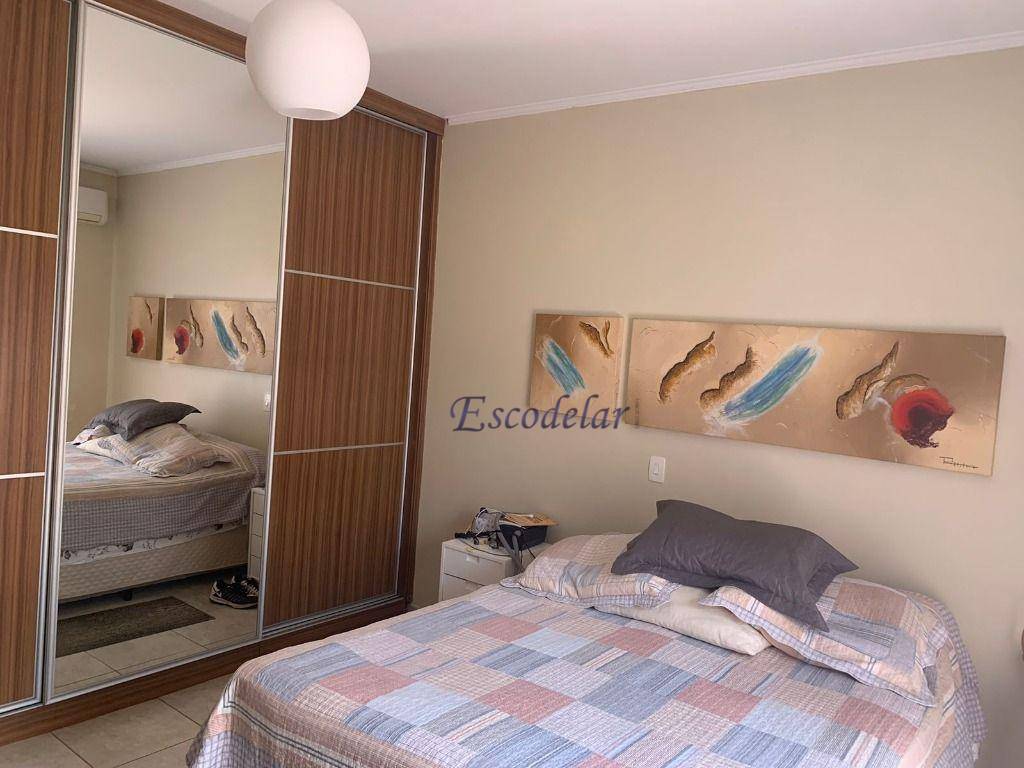 Sobrado à venda com 4 quartos, 380m² - Foto 46