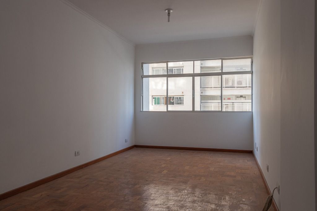 Apartamento à venda com 3 quartos, 96m² - Foto 1