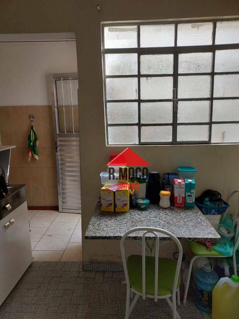 Sobrado à venda com 6 quartos, 234m² - Foto 10