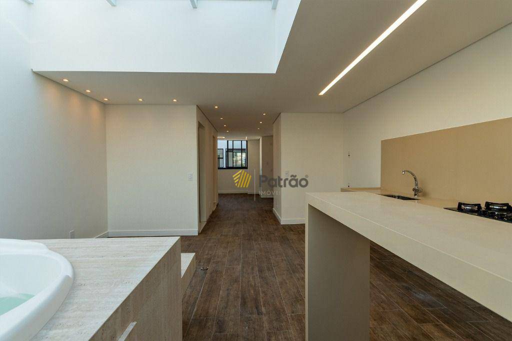 Cobertura à venda com 3 quartos, 110m² - Foto 3