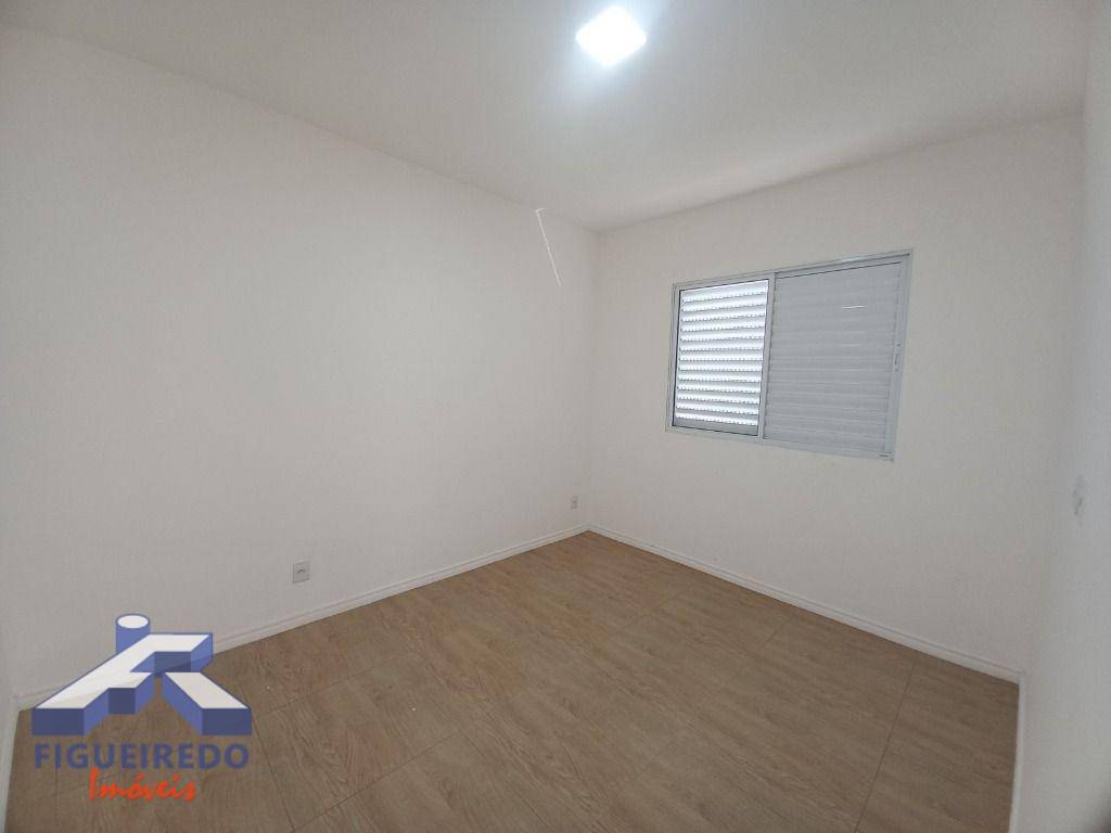 Apartamento à venda com 2 quartos, 67m² - Foto 12