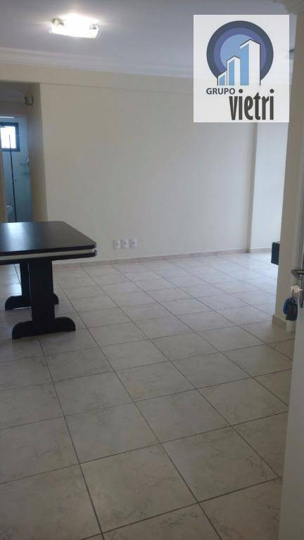 Apartamento à venda com 2 quartos, 58m² - Foto 6