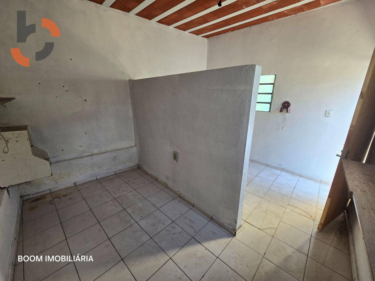 Casa à venda com 2 quartos, 56m² - Foto 17