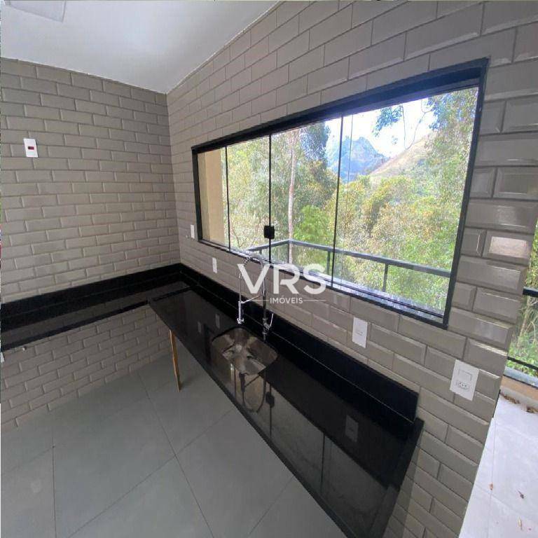 Casa de Condomínio à venda com 4 quartos, 215m² - Foto 21