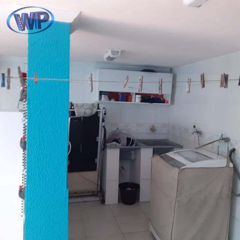 Sobrado à venda com 4 quartos, 200m² - Foto 5